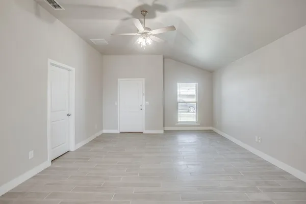 $1,795 | 1905 140th Street, Lubbock, TX 79423