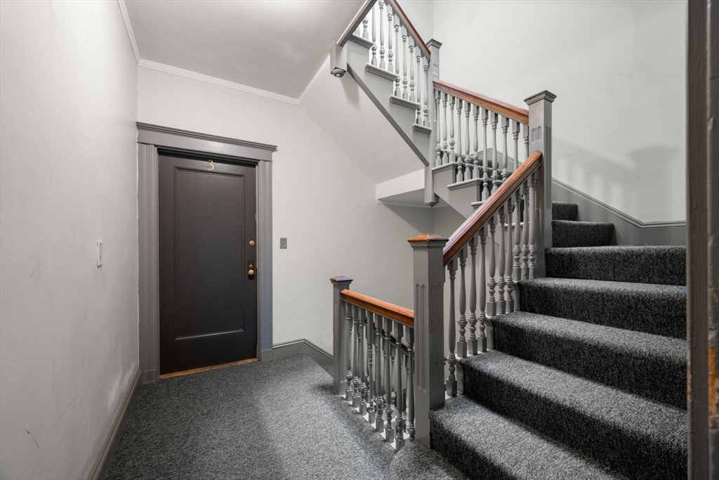 1263 Commonwealth Avenue, Unit 4 Boston, MA 02134 - Photo 15 of 17