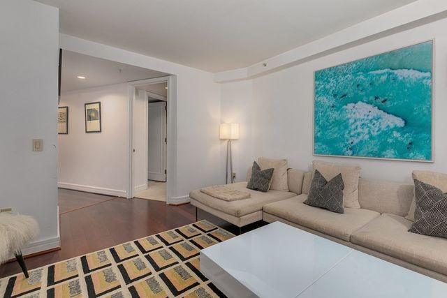 $645,000 | 3 Avery Street, Unit 509, Boston, MA 02111
