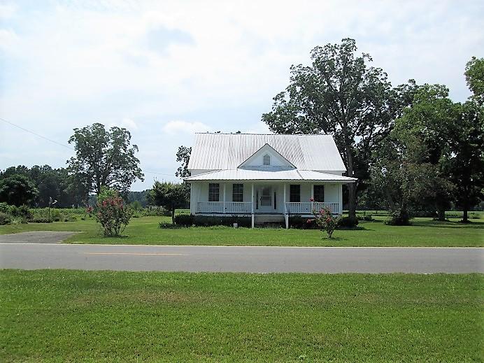 2407 4 Holes Road Orangeburg, SC 29115 - Photo 1 of 27 Front of Home, Street view