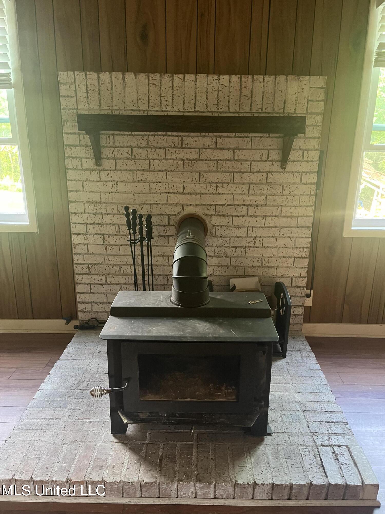 15514 Browns Ferry Road Sarah, MS 38665 - Photo 5 of 16 3FC2F335-5A6F-4AAC-B3E5-A055AADF7039