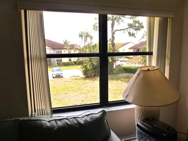 $111,900 | 7586 Tahiti Lane, Unit 201, Lake Worth, FL 33467