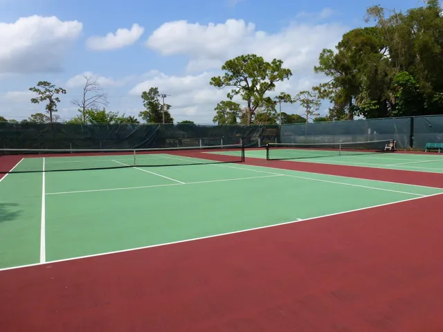 $111,900 | 7586 Tahiti Lane, Unit 201, Lake Worth, FL 33467