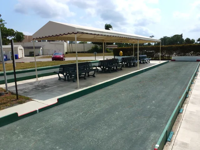 $111,900 | 7586 Tahiti Lane, Unit 201, Lake Worth, FL 33467