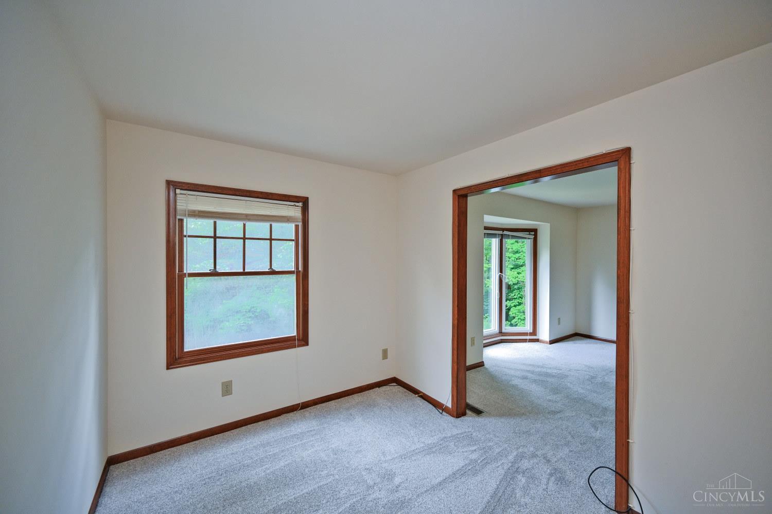 8650 Green Road Cincinnati, OH 45255 - Photo 30 of 57
