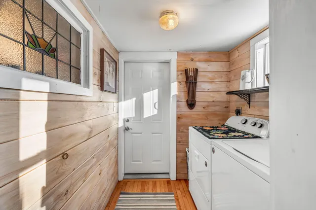 $389,000 | 672 Spruce Head Road, South Thomaston, ME 04858