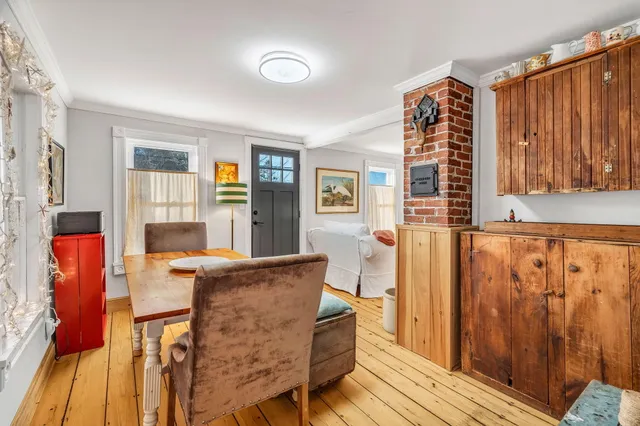 $389,000 | 672 Spruce Head Road, South Thomaston, ME 04858