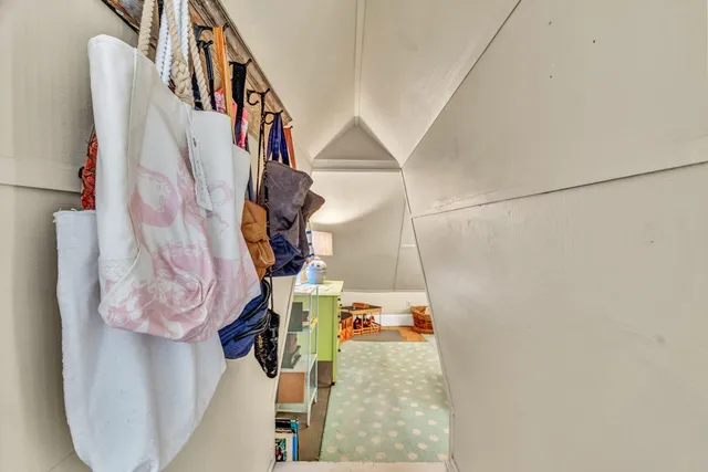 $389,000 | 672 Spruce Head Road, South Thomaston, ME 04858