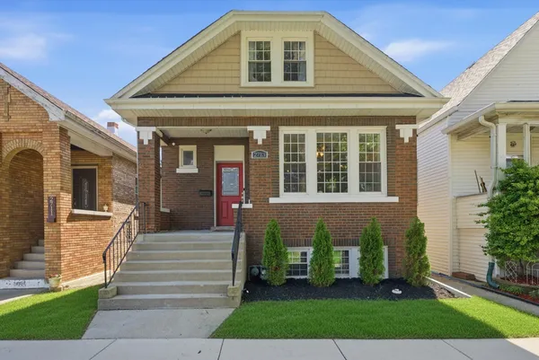 $429,900 | 2713 Highland Avenue, Berwyn, IL 60402