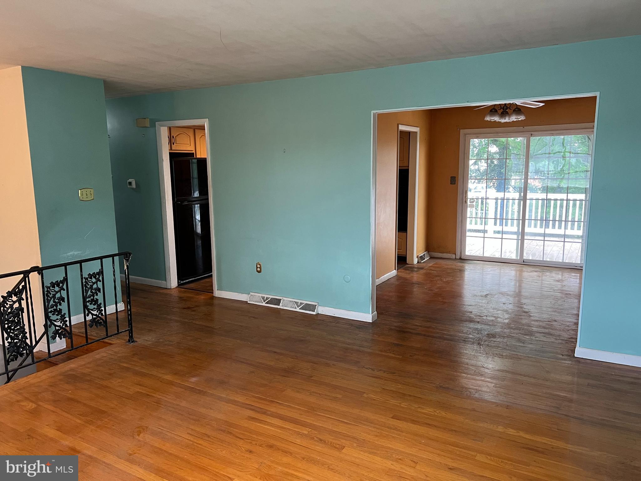 468 Biscayne Road Lancaster, PA 17601 - Photo 3 of 11 Gallery Image 3