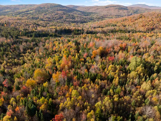 $549,900 | - Kemp Hill Road, Canaan, VT 05903