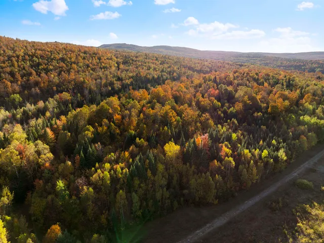 $549,900 | - Kemp Hill Road, Canaan, VT 05903