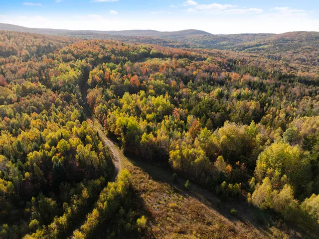 $549,900 | - Kemp Hill Road, Canaan, VT 05903