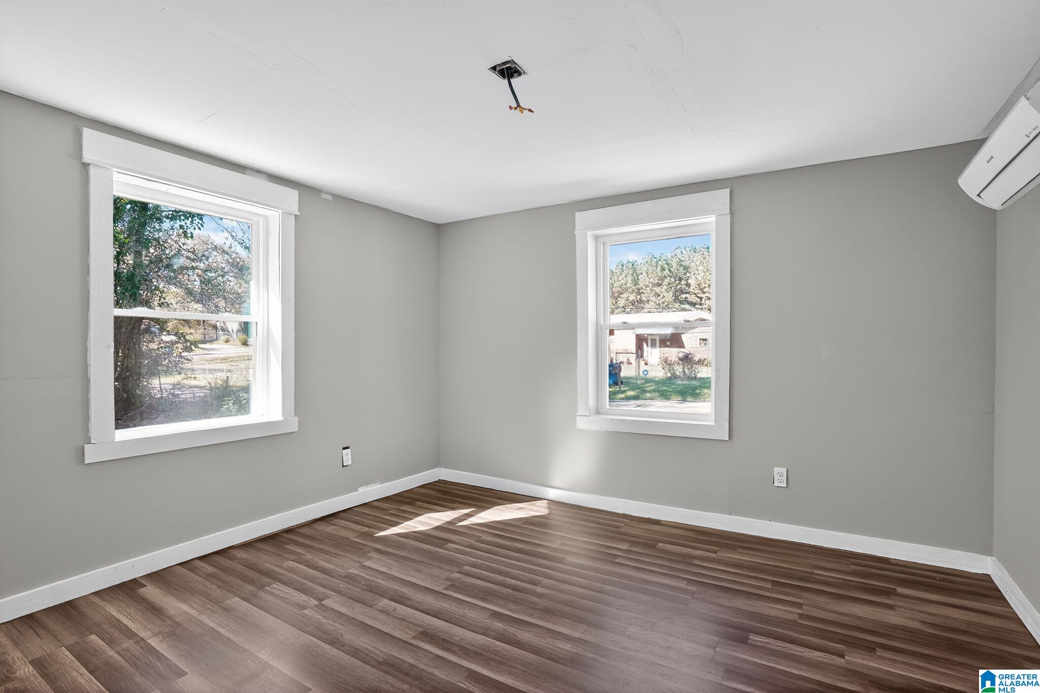 306 7th Street East Warrior, AL 35180 - Photo 12 of 19