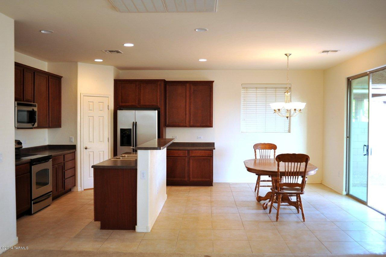 202 East Sycamore View Road Vail, AZ 85641 - Photo 15 of 48 Gallery Image 15