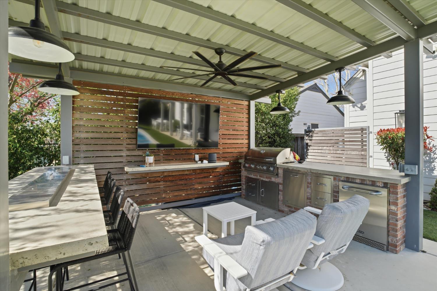 1720 Fairway Oaks Court Ripon, CA 95366 - Photo 29 of 47