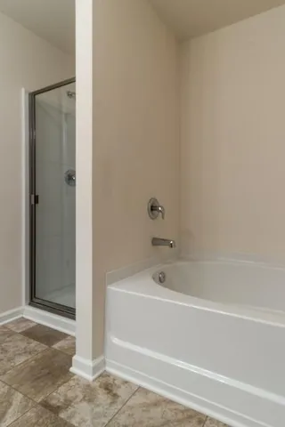 $2,000 | 2225 Bee Hive Drive, Columbia, TN 38401