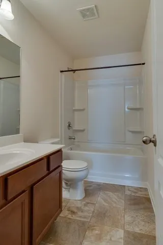 $2,000 | 2225 Bee Hive Drive, Columbia, TN 38401