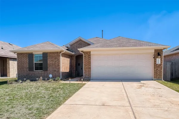 $1,900 | 21501 Rustic Elm Drive, New Caney, TX 77357