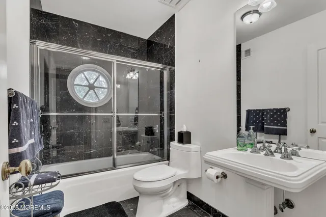 $4,450,000 | 4 Milwin Court, West Allenhurst, NJ 07711