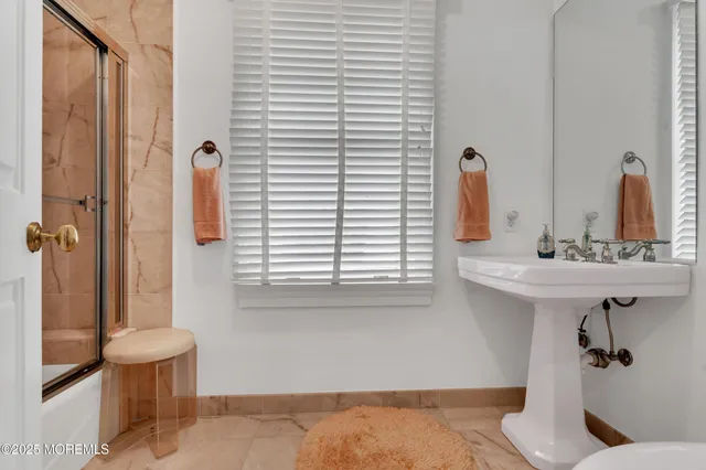 $4,450,000 | 4 Milwin Court, West Allenhurst, NJ 07711