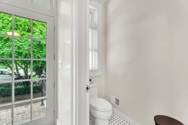 $4,450,000 | 4 Milwin Court, West Allenhurst, NJ 07711