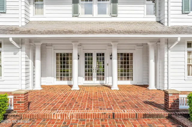 $4,450,000 | 4 Milwin Court, West Allenhurst, NJ 07711