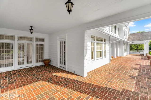 $4,450,000 | 4 Milwin Court, West Allenhurst, NJ 07711