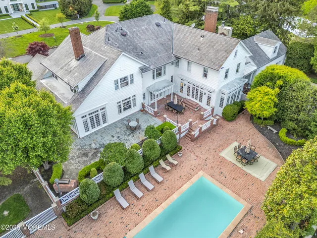 $4,450,000 | 4 Milwin Court, West Allenhurst, NJ 07711