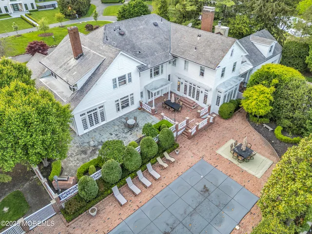 $4,450,000 | 4 Milwin Court, West Allenhurst, NJ 07711