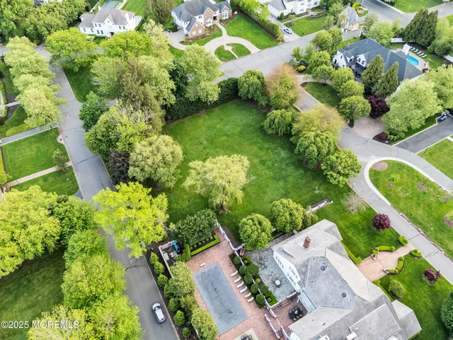 $4,450,000 | 4 Milwin Court, West Allenhurst, NJ 07711