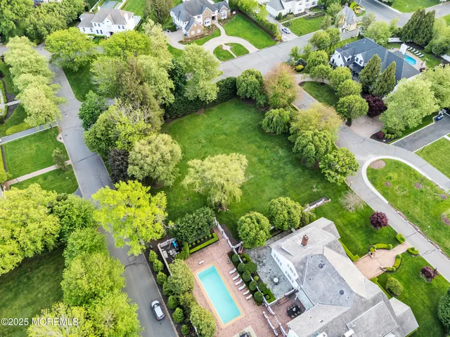 $4,450,000 | 4 Milwin Court, West Allenhurst, NJ 07711