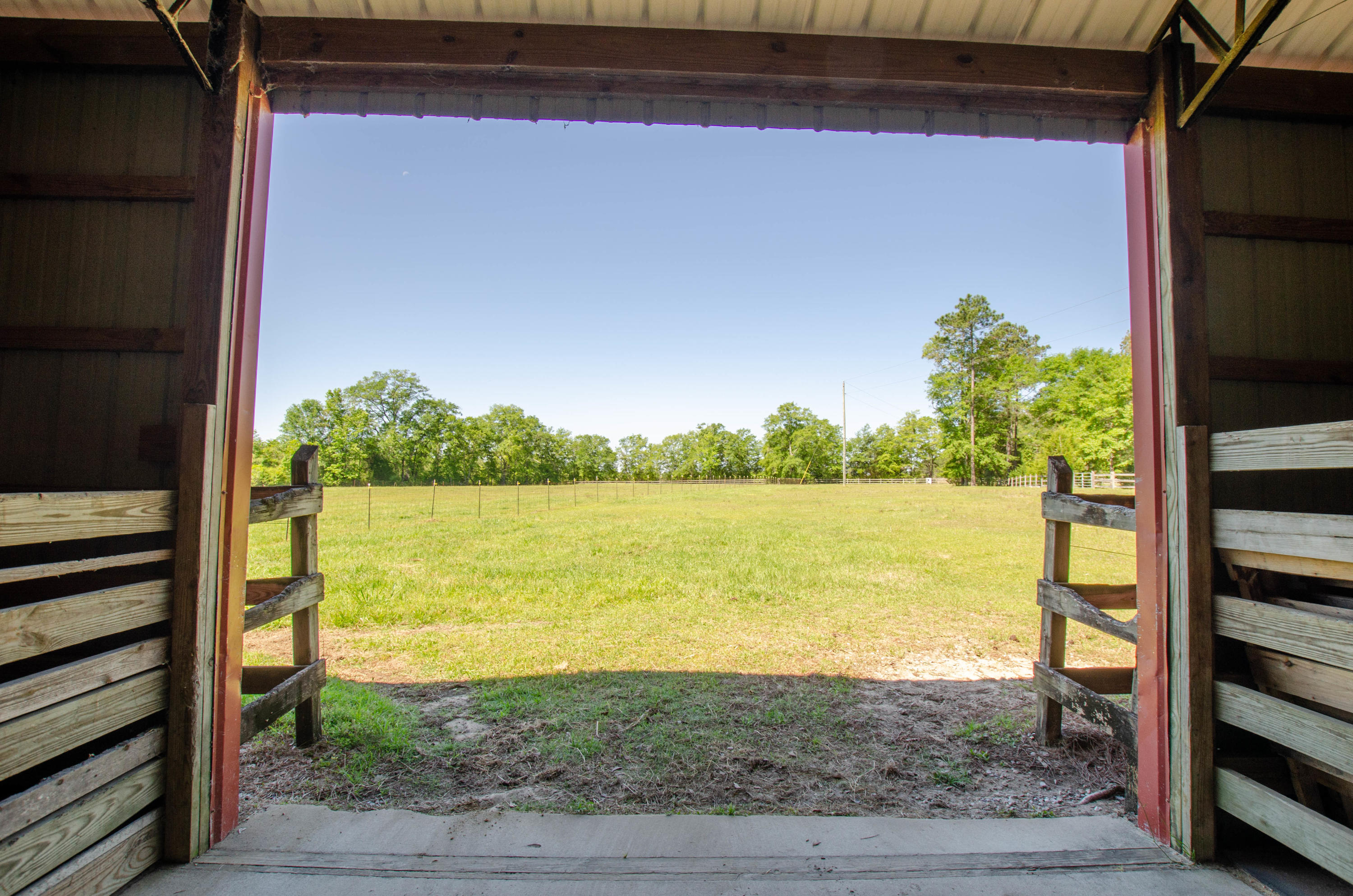 730 McLendon Road DeFuniak Springs, FL 32433 - Photo 49 of 56 Barn