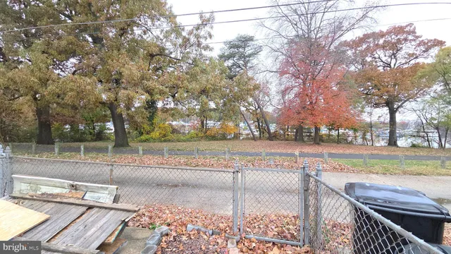 $193,200 | 318 Grovethorn Road, Middle River, MD 21220