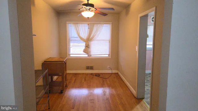 $193,200 | 318 Grovethorn Road, Middle River, MD 21220