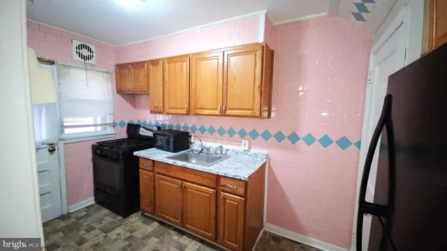 $193,200 | 318 Grovethorn Road, Middle River, MD 21220