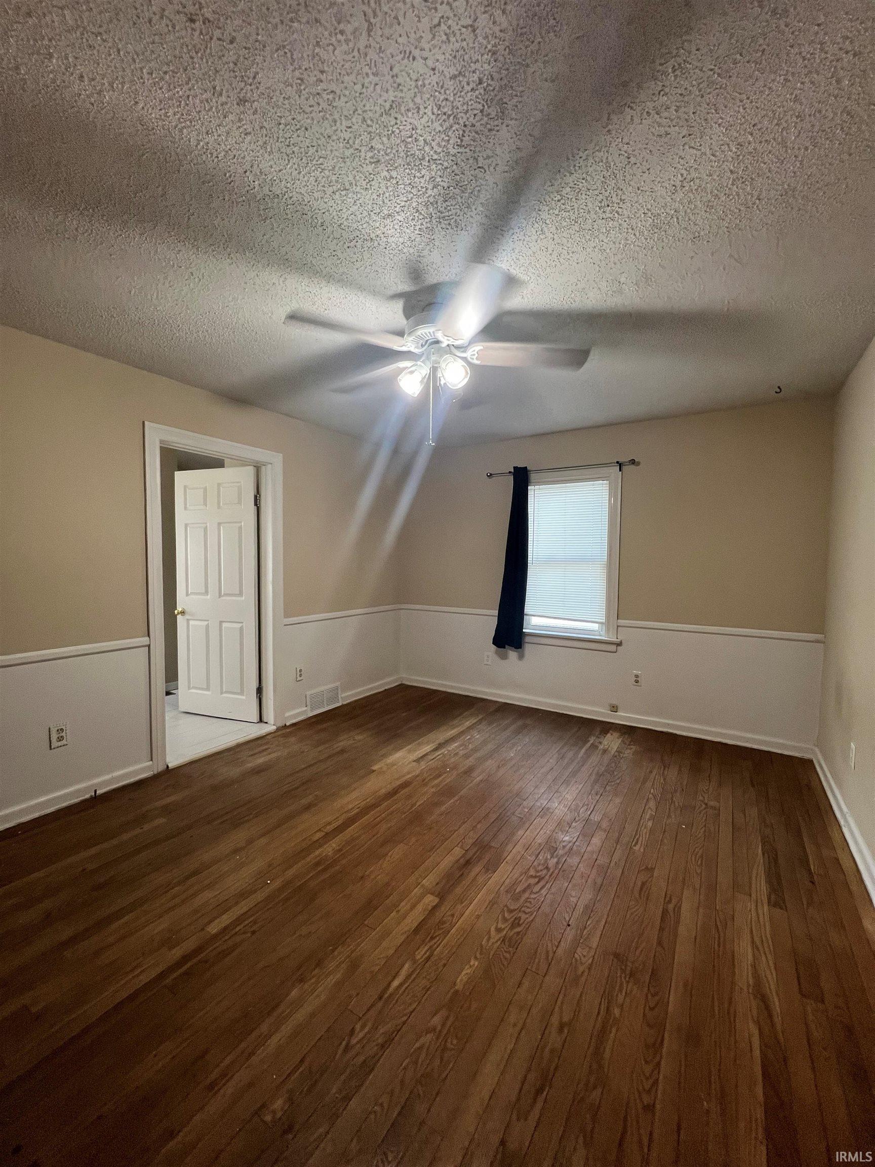 505 Stratton Road Fort Wayne, IN 46825 - Photo 5 of 33 Gallery Image 5
