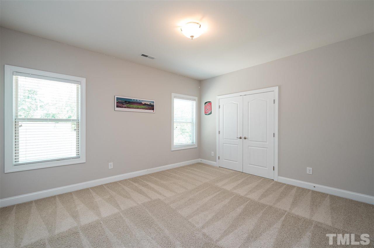 2429 Trenton Park Lane Raleigh, NC 27607 - Photo 20 of 26