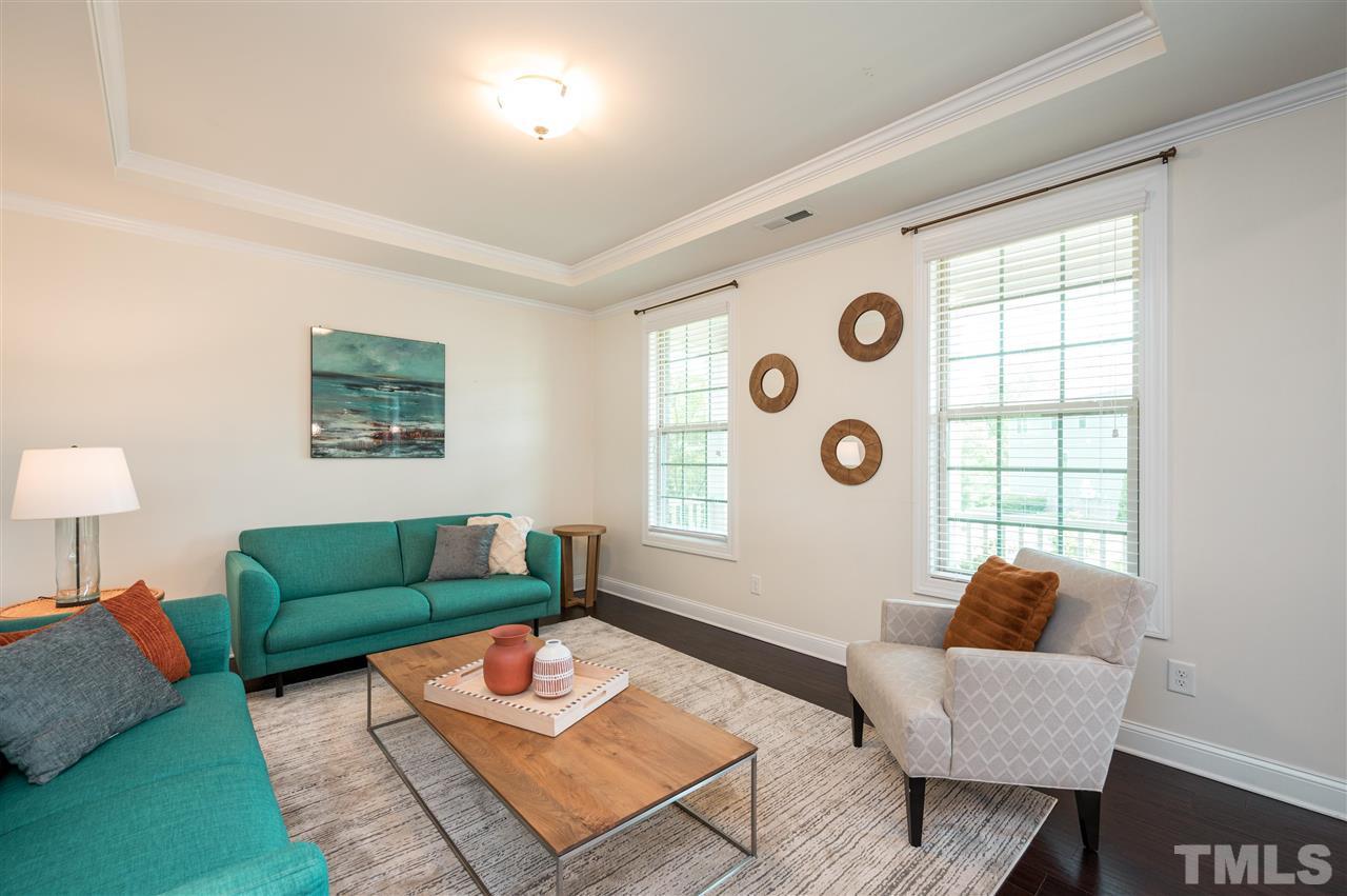 2429 Trenton Park Lane Raleigh, NC 27607 - Photo 3 of 26