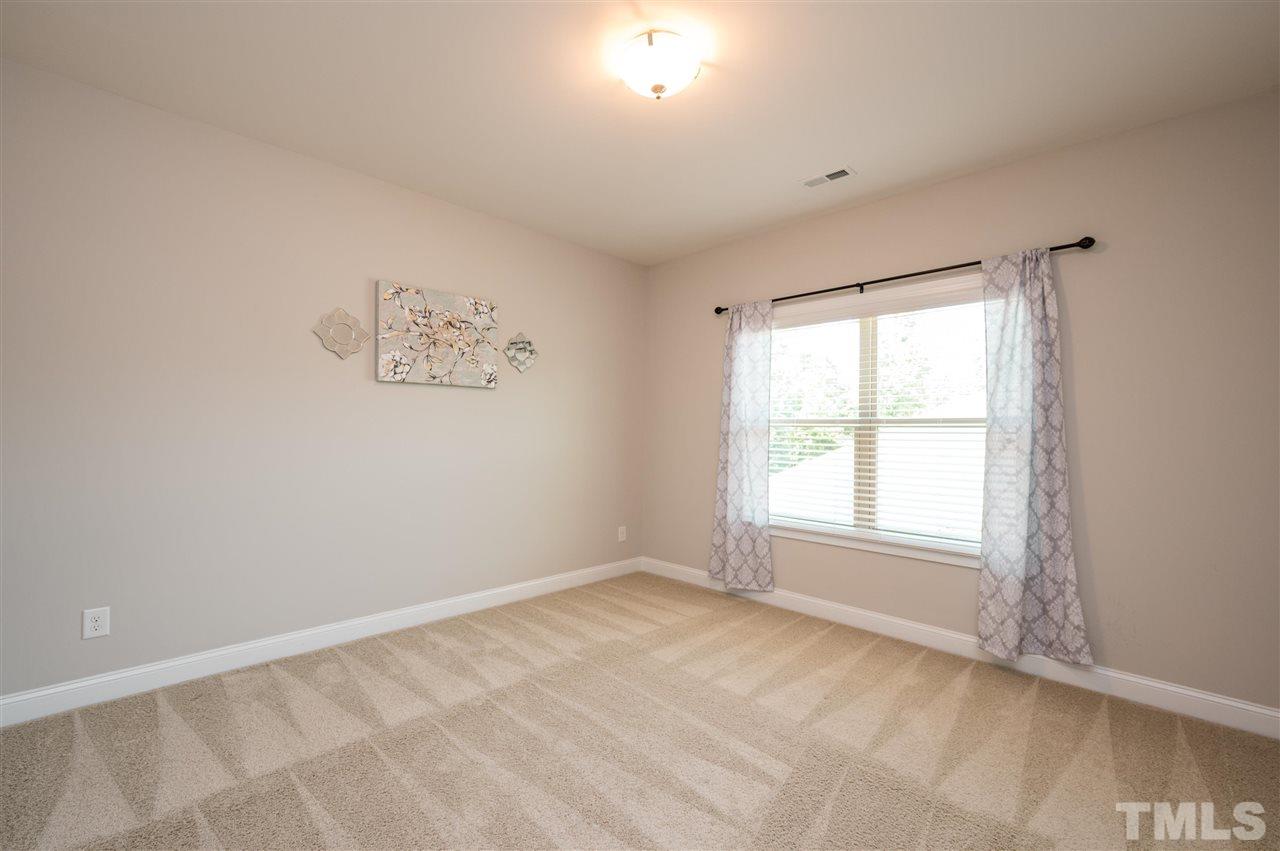 2429 Trenton Park Lane Raleigh, NC 27607 - Photo 22 of 26
