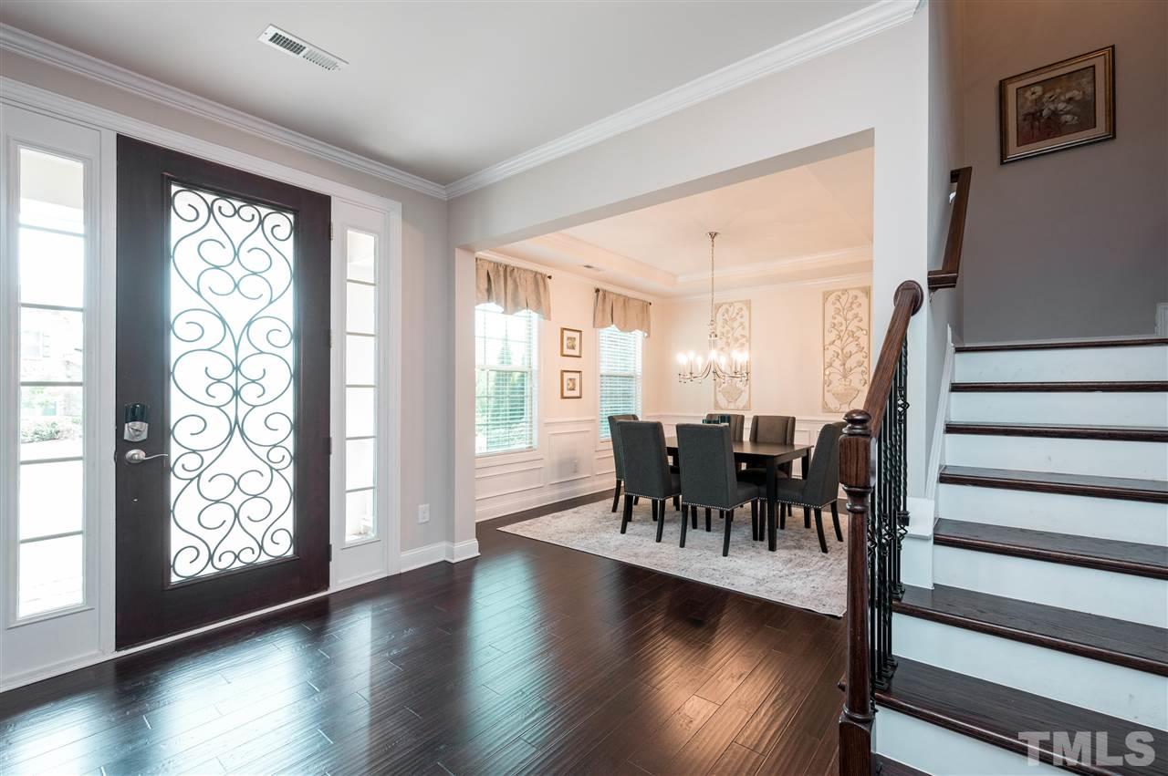 2429 Trenton Park Lane Raleigh, NC 27607 - Photo 6 of 26