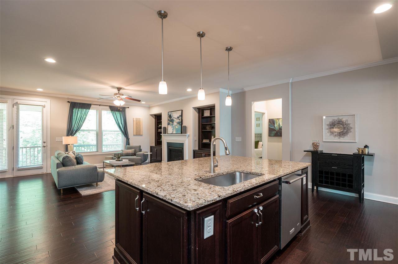2429 Trenton Park Lane Raleigh, NC 27607 - Photo 9 of 26