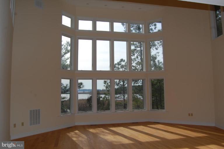 5415 Ragged Point Road Cambridge, MD 21613 - Photo 24 of 30 Living Room #2