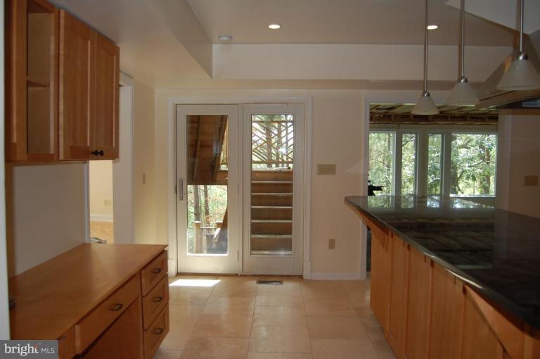 5415 Ragged Point Road Cambridge, MD 21613 - Photo 8 of 30 Kitchen #3
