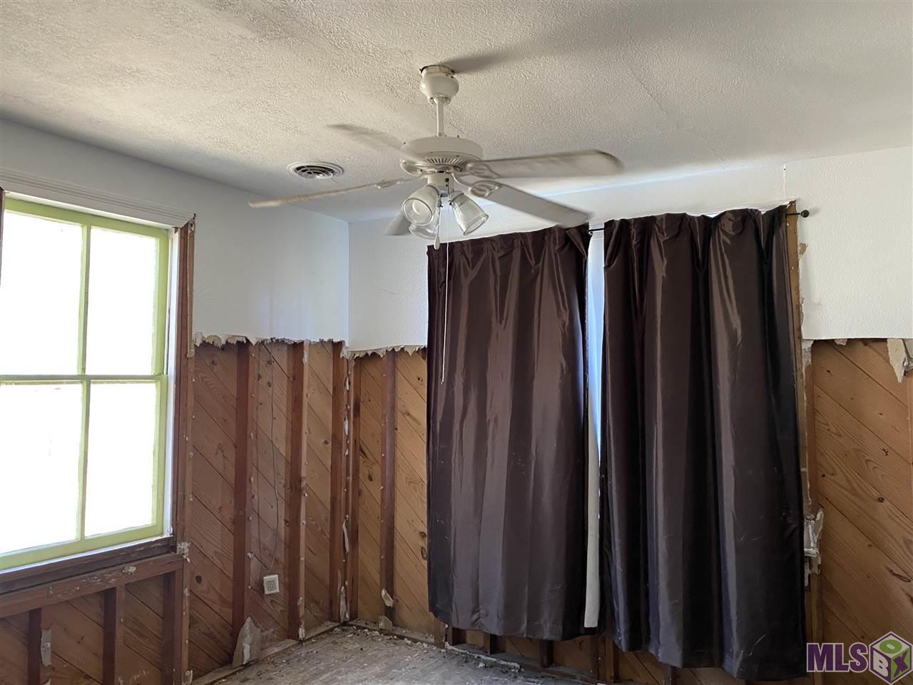 4503 Groom Road Baker, LA 70714 - Photo 3 of 5 Gallery Image 3