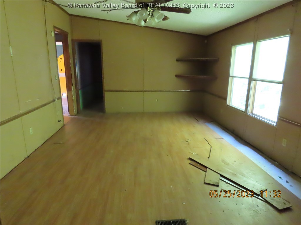 424 East Fork Road Harts, WV 25524 - Photo 6 of 16 Gallery Image 6