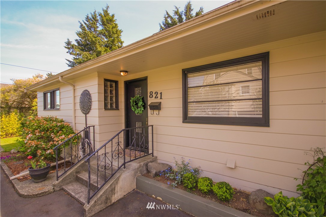 821 North Rice Street Aberdeen, WA 98520 - Photo 3 of 17 Gallery Image 3