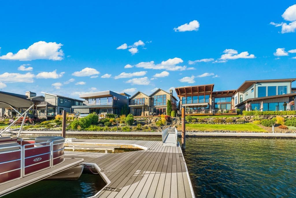 1350 Bellerive Lane Coeur D'Alene, ID 83814 - Photo 3 of 28