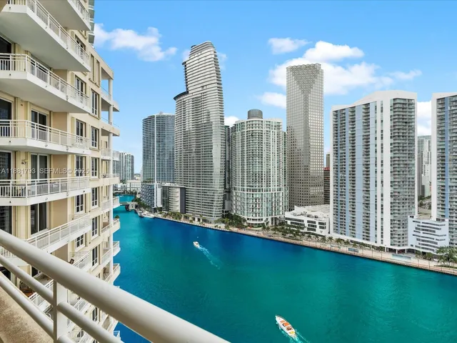 $4,500 | 888 Brickell Key Drive, Unit 2510, Miami, FL 33131
