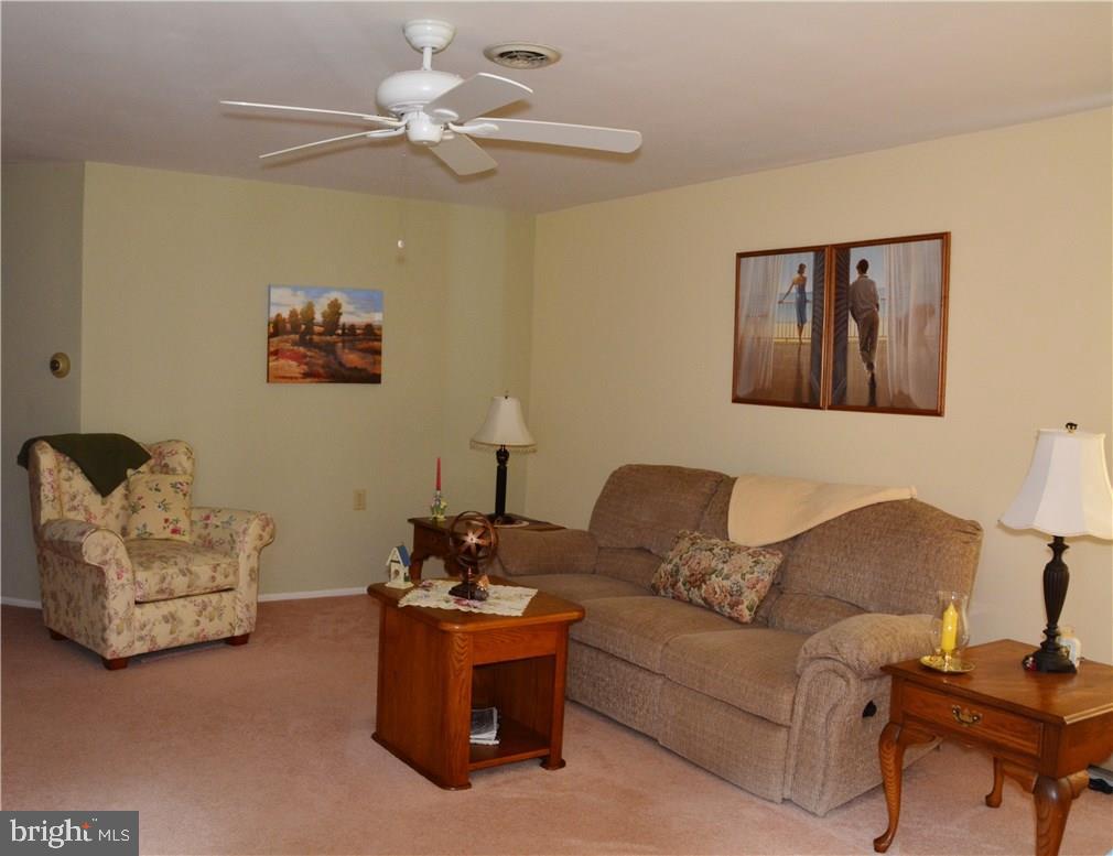 27 Fir Road, Unit 15 Manahawkin, NJ 08050 - Photo 11 of 26 Gallery Image 11